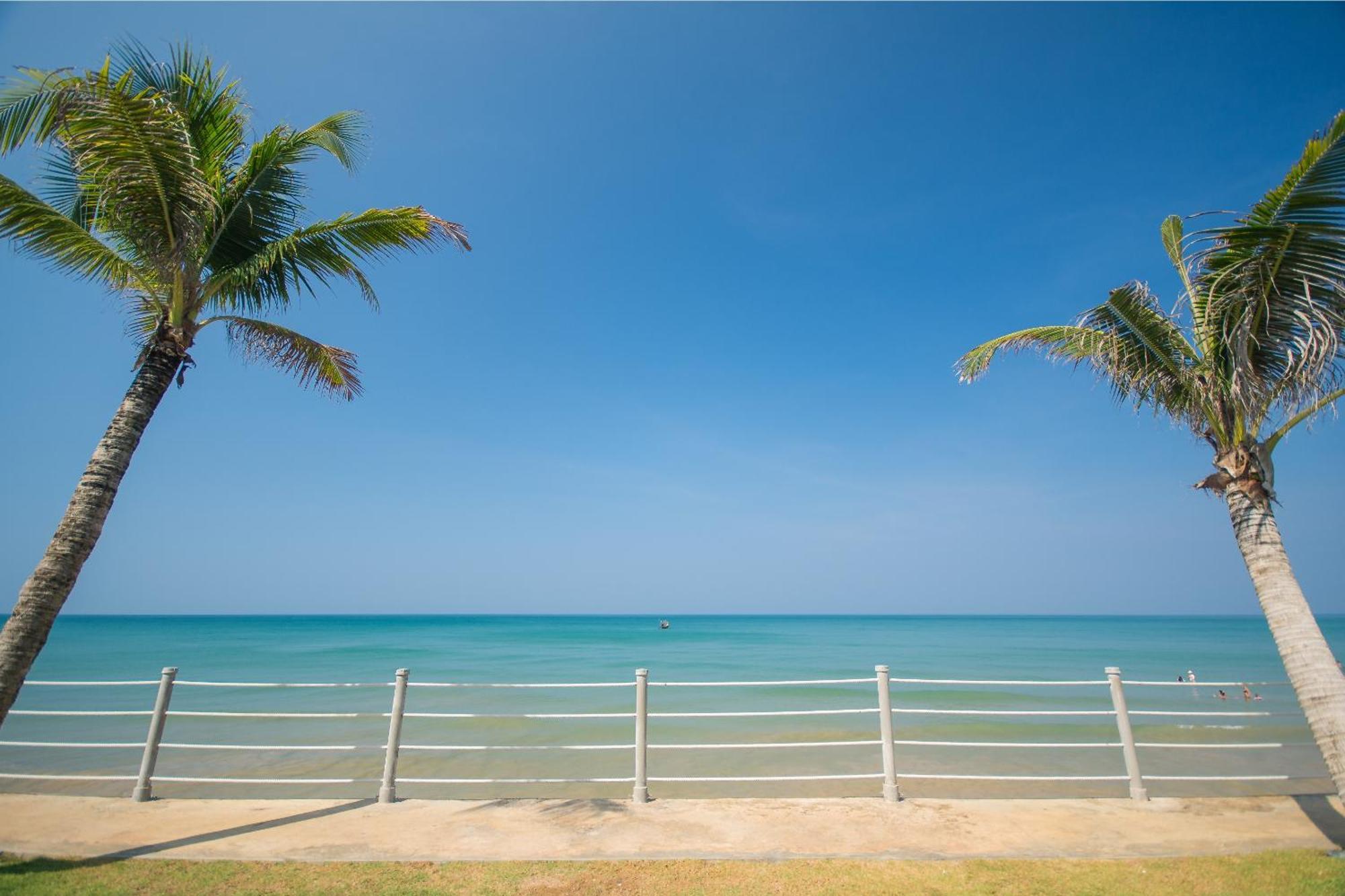 Villa with Private Pool - Beach Front,1498603582:JPEG